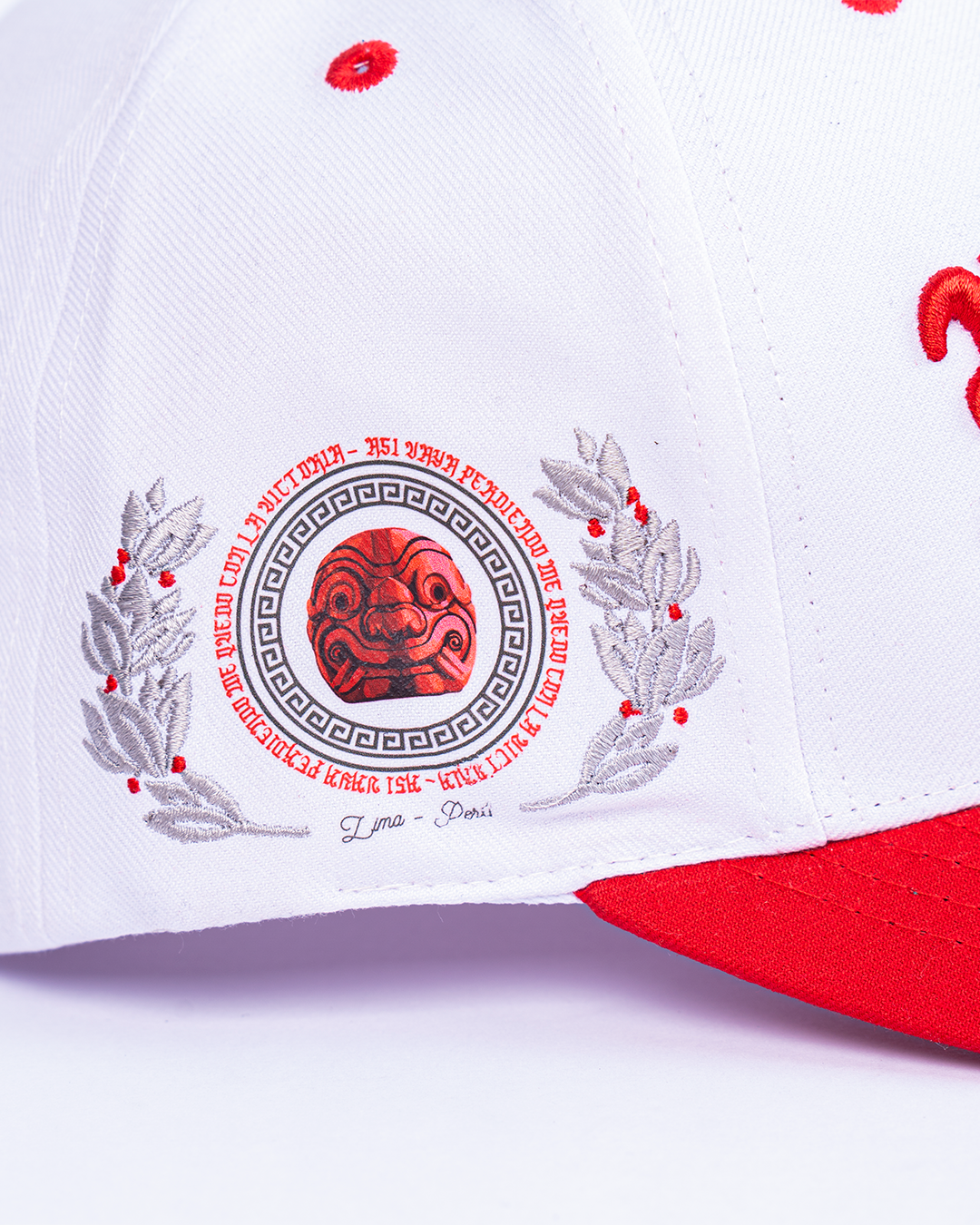 Gorra Peruan* Red & White